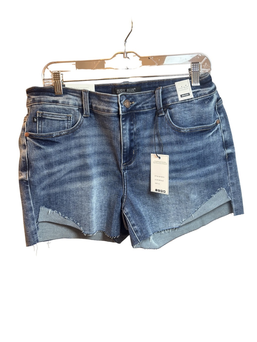 Judy Blue XL Boho Washed Blue Frayed Hem Denim Shorts NWT